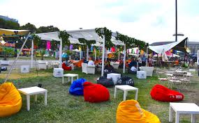 May your pizza be light, your belly flat and your mood happier than yesterday! Destination Bucharest Gastronomy Relaxation And Live Music At Bucharest Street Food Festival Romania Insider