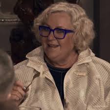 Sonja The Traitors Blindfold