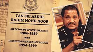 Ia menjadi kepala kepolisian negeri selangor pada 21 juli 1984 dan deputi kepala kepolisian malaysia pada 14 juni. Rahim Noor Recalls Role In Ending Insurgency Problem Posed By The Communist Party Of Malaya Video Dailymotion