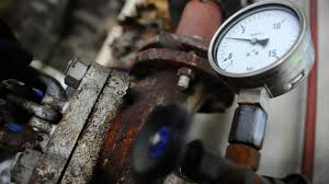 Agentul termic a fost sistat, pentru 24 de ore, în zona fundeni, în cartierul aviaţiei şi în zona apusului din sectorul 6, începând de. Cel PuÅ£in 250 De Blocuri Din Bucuresti Nu Au ApÄ CaldÄ Si CÄldurÄ 30 Dintre Ele Din Cauza Elcen AnunÅ£Ä Noua Radet