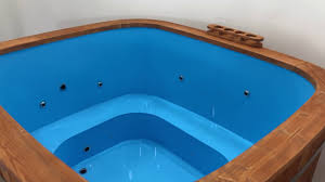 Bauen sie gemeinsam mit uns dieses highlight für spaß, freude und entspannung. Badebottich Hot Tube Badefass Mit Aussenofen Und Whirlpool System Youtube