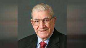 Founding Clovis Unified Superintendent Floyd 'Doc' Buchanan dies at 91