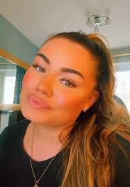 Hannah Deacon (@hannahdeacon99)