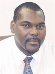 Soterio pide lista de atletas