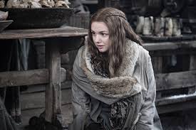 L'épisode 2 de la huitième et dernière saison de game of thrones est marqué par une chanson déchirante, interprétée par podrick la nuit avant la chanteuse n'est pas tout à fait nouvelle dans l'univers de westeros. Who Lived And Who Died In The Game Of Thrones Finale Time
