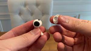 Airpods Pro How To Change The Ear Tips Youtube