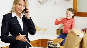 Teknologi juga membuat peralatan rumah tangga berevolusi. Dear Working Moms Ini 5 Rekomendasi Merek Alat Masak Dengan Kualitas Terbaik Yang Bisa Kamu Beli Herstory