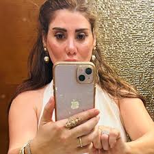 Anyone who knows Kyrzayda Rodriguez..The famous fashion blogger who died  few days ago after announcing her Stage 4 stomach Cancer..These are her  words