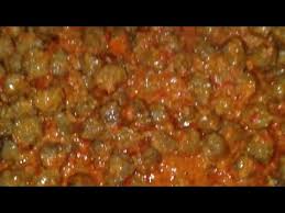 Nasi goreng surabaya atau nasi goreng jawa timur (jatim) yang warnanya merah kecokelatan, porsinya besar agak pedas dengan lauk irisan telur dadar dan ayam. Resep Sambal Goreng Printil Daging Sapi Cincang Ala Dapur Ida Youtube