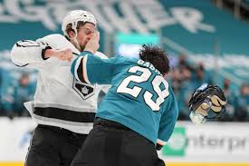 Jujhar khaira 2 2 4. Video Heated Fight In Sharks Kings Game After Warmup Run In Nhl Rumors Nhltraderumors Me