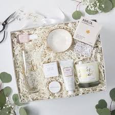 It will be one of perfect personalized bridal shower gifts. Best Bridal Shower Gifts Engagement Gifts Unique Wedding Gifts Bridal Gift Set Gift Boxes For Engagement Gift Boxes Engagement Party Gifts Bridal Gift Set
