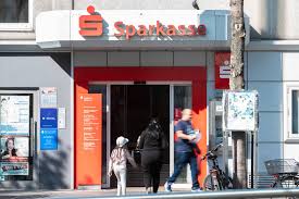 Früher, also noch per hand gebucht wurde, da gab es einen buchungschnitt. Sparkasse Koln Bonn Girokonten Werden Teurer