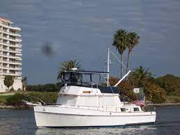 1988 Grand Banks 42 Classic Stabilized In Fl Grand Banks Yachts Classic Yachts Boat