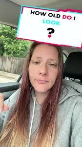 Heather Moos's Instagram, Twitter & Facebook