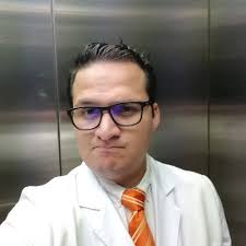 Cesar Laguna (@CesarLaMu)