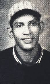 Histórico: Peloteros orientales vs. marines de Guantánamo