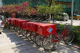 Sanitov S Move Electric Cargo Trike Costs 1595 And Can Haul 440 Pounds Cargo Bike Cargo Parking Design