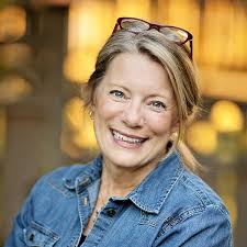 Stealing Thunder: mary-casanova: 9780439175975: Amazon.com: Books