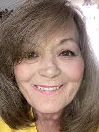 Barbara Escamilla's Instagram, Twitter & Facebook