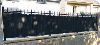 Cloture Aluminium Type Fer Forge Avec Festonnage A2p Tuquet Cloture Aluminium Soubassement Beton Cloture Alu