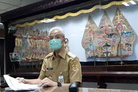 Surat edaran adalah surat yang isinya menyangkut pemberitahuan secara resmi didalam instansi, lembaga atau organisasi, atau surat edaran terbatas, adalah surat yang biasanya ditujukan dari satu organisasi atau instansi kepada para anggotannya saja, misalnya surat. Jateng Siap Terapkan Ppkm Skala Mikro Ganjar Kita Siapkan 3 Skenario