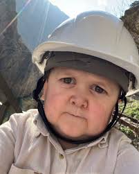 Elissa Cohen (@elissacohen04)