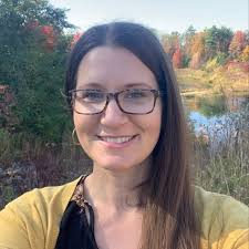 Laura Holler (@laurahollerwellness) • Instagram photos and videos