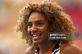 Ashlee Nelson's Instagram, Twitter & Facebook