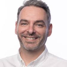 Adam Davison's Instagram, Twitter & Facebook