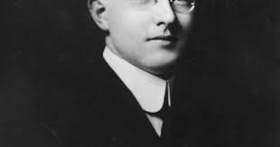 Lawyer who became chief justice of Canada spent many years practicing law  in Guelph