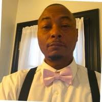 40+ "Dee Davis" profiles