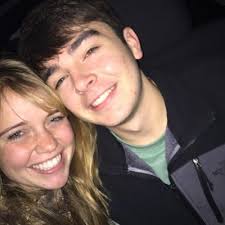 Hannah Logan (@Logan08Logan)