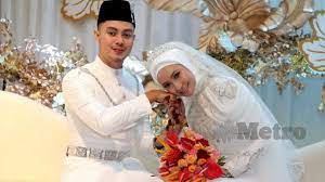 Turut kelihatan pasangannya noor azlin ismail, 23. Datuk Alha Alfa Sah Bergelar Suami Metrotv