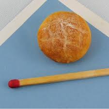 Avec de la bière, de la pomme de. Miche De Pain Campagne Miniature 2 Cm Maison Poupee 1 12