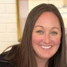 Jeannie Rieger's Instagram, Twitter & Facebook