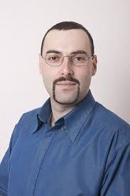 How to play a specific FM radio station in eco? Example "Akashvani Kochi FM  102.3"