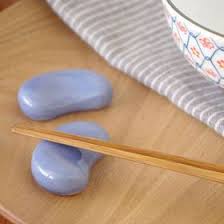 楽天市場 そら豆 箸置き ブルー 和食器 テーブル雑貨 箸おき カトラリーレスト テーブルウェアイースト楽天市場店 箸置き テーブルウェア 和食器