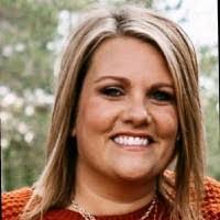 Jennifer Shroyer's Instagram, Twitter & Facebook