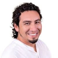 30+ "Christian Véliz" profiles