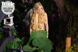 Anna Faris Strips Down in Super Bowl Commercial for Avocados From Mexico