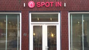 Bas van't wout address, related people and companies. Sikkom Journalist Doet Aangifte Tegen Getrouwd Ondernemersduo Uit Stad Rtv Noord