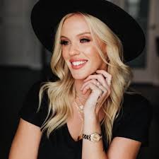 Lacey Hester (@lacey_hester_) • Instagram photos and videos