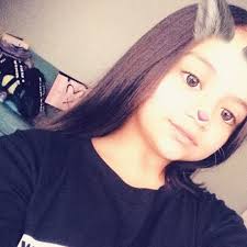 Stream Melanie Flores music