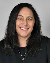 Sarah Fortier's Instagram, Twitter & Facebook