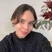 300+ perfiles de «Betsy After»