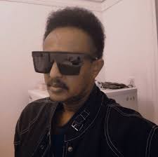 ኣብ ናይ ሻምብቆ ምፍሓር መቃብር ሓርበኛታት : እዘን ተቓወምቲ ውድባት ኣትየን ኔረን እየን ስለዚ ወዲ ጣባ ምስአን ኔሩ  እዩ ዝብሉ ሰባት አለው እሞ ከመይ እዩ ? ሕቶ ንወዲ ጣባ ካብ ኣወል ስዒድ ::