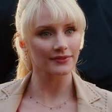 Pagpapahalaga kay Bryce Dallas Howard Gwen : r/Spiderman