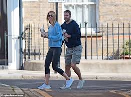 Find frida andersson discography, albums and singles on allmusic. Jamie Redknapp Enjoys Low Key Stroll In London With Swedish Model Girlfriend Frida Andersson Todayuknews