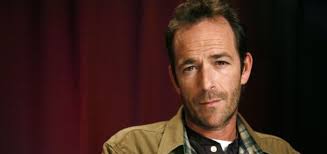 Maybe you would like to learn more about one of these? Luke Perry Morto L Attore Di Beverly Hills Donne Magazine