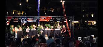 Bill Walton Sean Miller In Playful Mood During Maui Invitational Banquet Bruce Pascoe S Blog Tucson Com